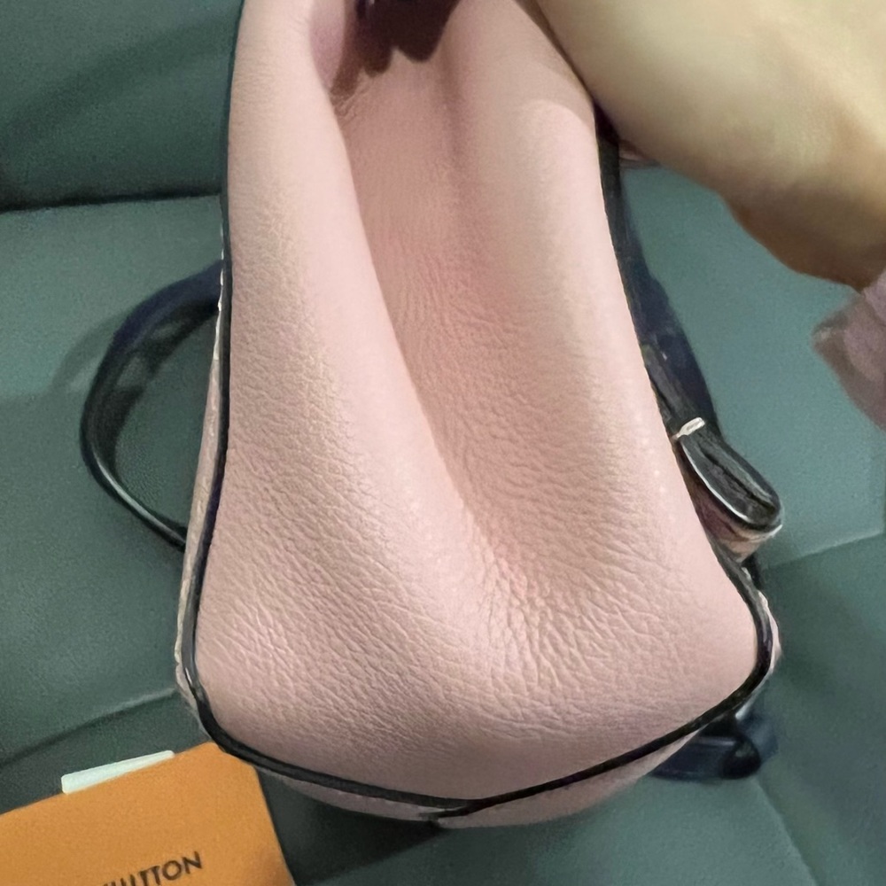 Louis Vuitton Lockme Python Crossbody - Picture 13 of 13
